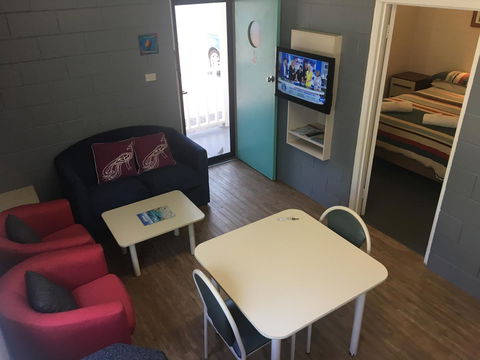 Esperance Central Accommodation - Hotel NSW 35