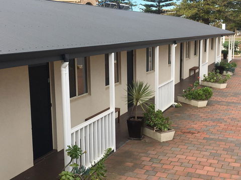 Esperance Central Accommodation - Hotel NSW 16