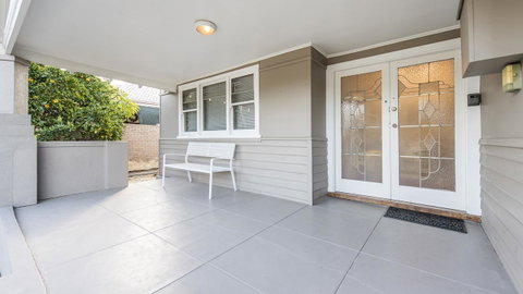 Leisurely Manor - Spacious Three Bedroom Home In Fremantle - Hotel NSW 17