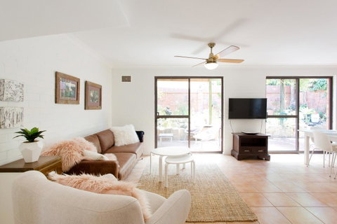 Monument Hill Townhouse - Fremantle - Hotel NSW 14