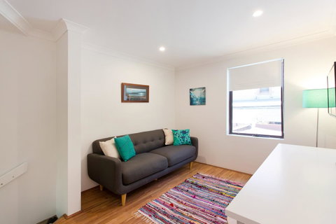 Monument Hill Townhouse - Fremantle - Hotel NSW 9