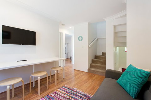 Monument Hill Townhouse - Fremantle - Hotel NSW 10