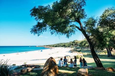 The Beach House - Hotel NSW 10