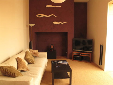 The Russell House - Hotel NSW 7