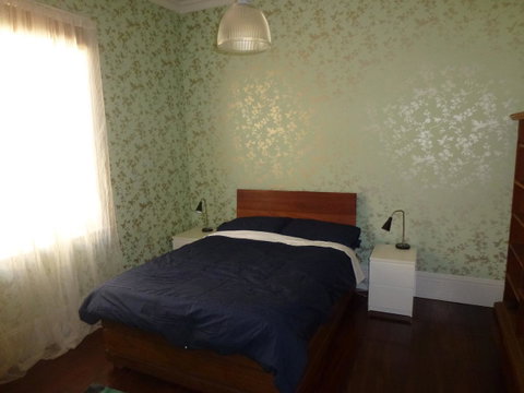 The Russell House - Hotel NSW 11