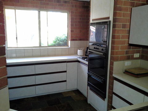 Busselton Beachfront - Hotel NSW 4