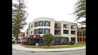 Norfolk Pine Apartment