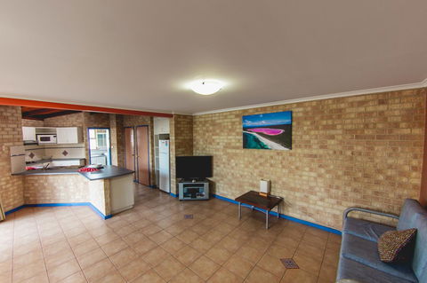 Esperance Foreshore Apartments - Hotel NSW 5
