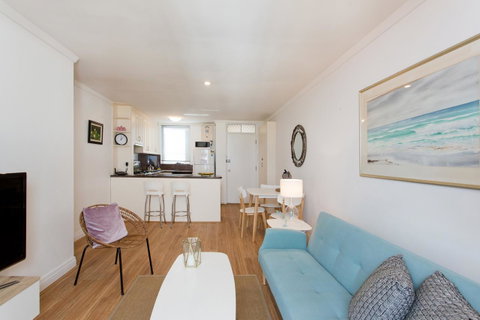 Ocean Breeze Apartment - Hotel NSW 9