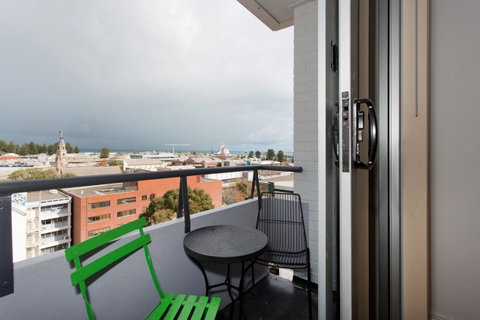 Ocean Breeze Apartment - Hotel NSW 7