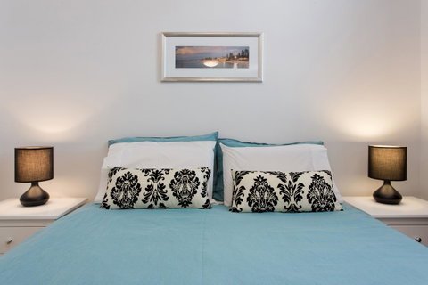 Ocean Breeze Apartment - Hotel NSW 3