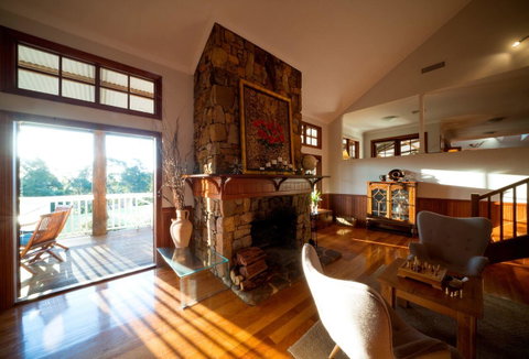 The Farmhouse - Hotel NSW 8