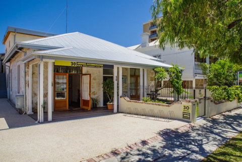 Fremantle Boutique Accommodation - Maand Up - Hotel NSW 6