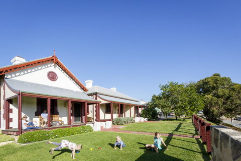 Fremantle Colonial Cottages - Hotel NSW 9