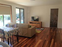 Book Carnarvon Accommodation Vacations Hotel NSW Hotel NSW