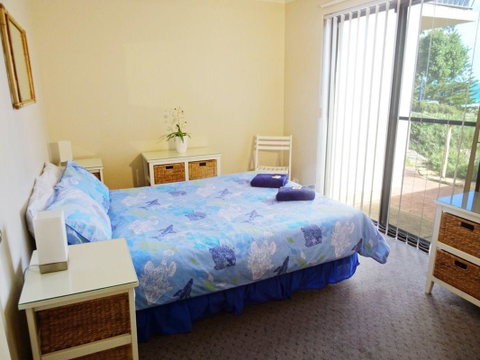 Scarborough & Absolutely Beachfront - Hotel NSW 7