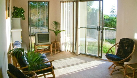 Scarborough & Absolutely Beachfront - Hotel NSW 8
