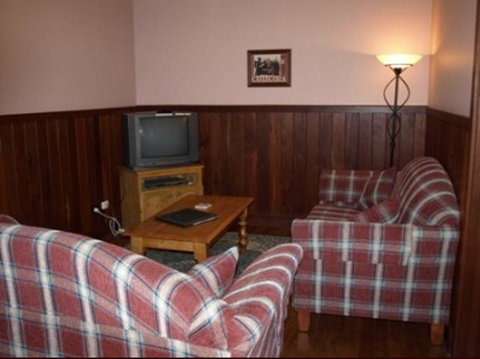 Pemberton Old Picture Theatre Holiday Apartments - Hotel NSW 37