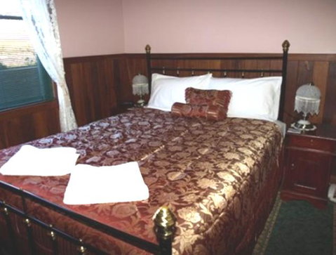 Pemberton Old Picture Theatre Holiday Apartments - Hotel NSW 24