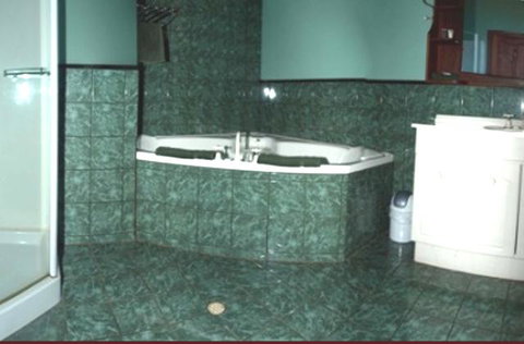 Pemberton Old Picture Theatre Holiday Apartments - Hotel NSW 22