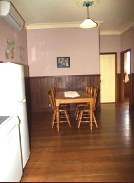 Pemberton Old Picture Theatre Holiday Apartments - Hotel NSW 11