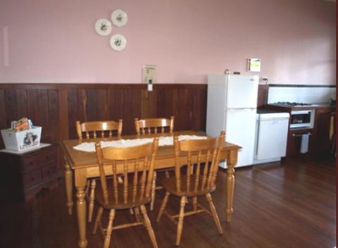 Pemberton Old Picture Theatre Holiday Apartments - Hotel NSW 28