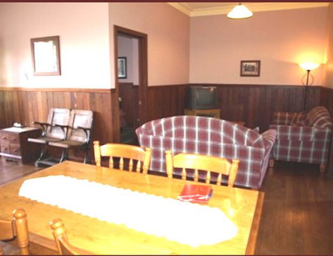 Pemberton Old Picture Theatre Holiday Apartments - Hotel NSW 35