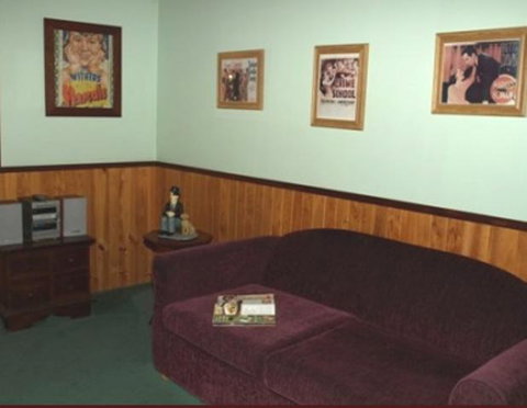 Pemberton Old Picture Theatre Holiday Apartments - Hotel NSW 10