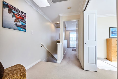 Fremantle Townhouse Unit 4 - Hotel NSW 10