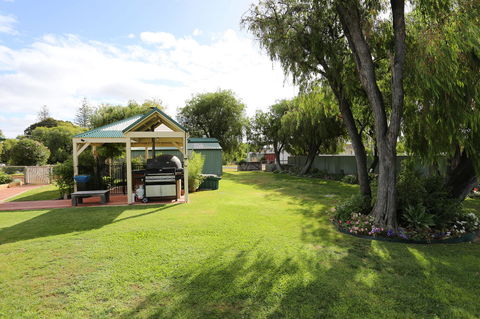 Busselton Guest House - Hotel NSW 35