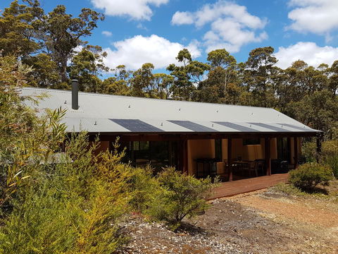 Jarrah Grove Forest Retreat - Hotel NSW 15