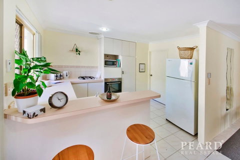 Scarborough Beach, Perth - Sun & Surf Villa - Hotel NSW 16