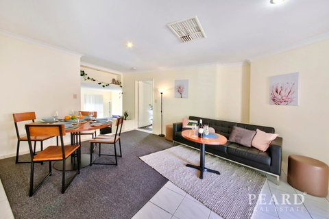 Scarborough Beach, Perth - Sun & Surf Villa - Hotel NSW 35