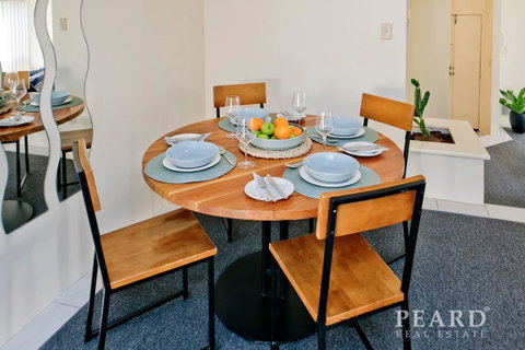 Scarborough Beach, Perth - Sun & Surf Villa - Hotel NSW 25