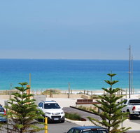Absolute Beachfront Scarborough - Hotel NSW