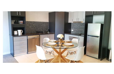 Stylish 1BDR Unit In The Heart Of Subiaco - Hotel NSW 5
