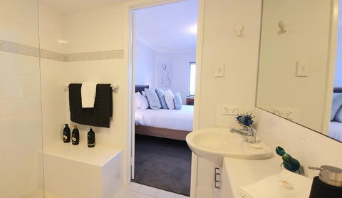 Sandcastles Beachfront Luxury Retreat Apartment - Hotel NSW 13