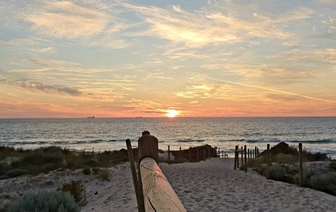 Sandcastles Beachfront Luxury Retreat Apartment - Hotel NSW 4