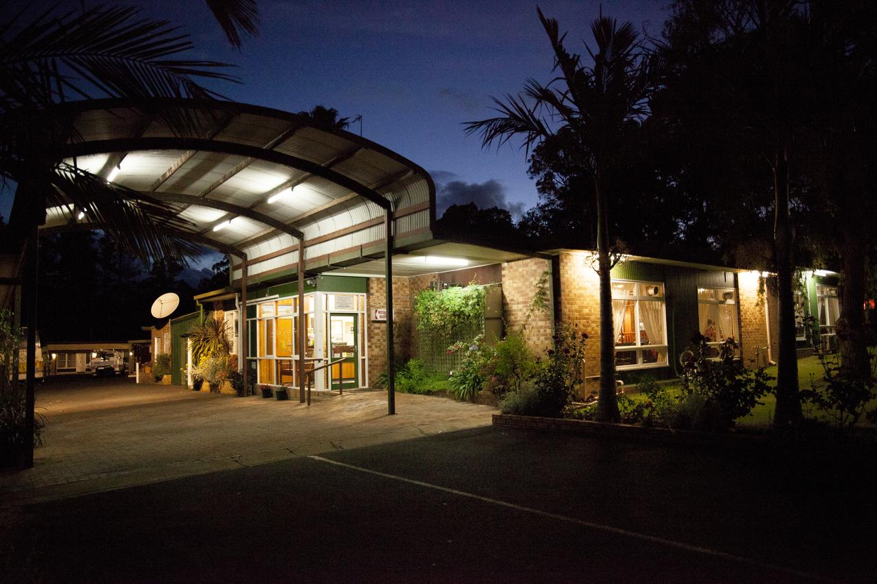 Quinninup WA Hotel NSW