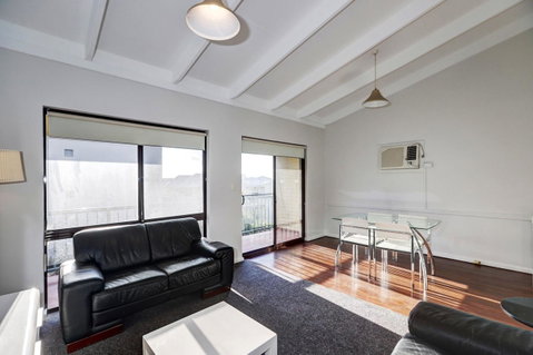 West Beach Lagoon 213 - Corner Unit! - Hotel NSW 2