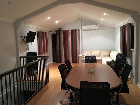 Barnville@Bremer - Hotel NSW 25