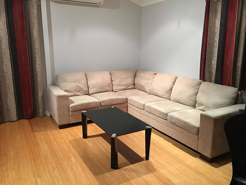 Barnville@Bremer - Hotel NSW 26