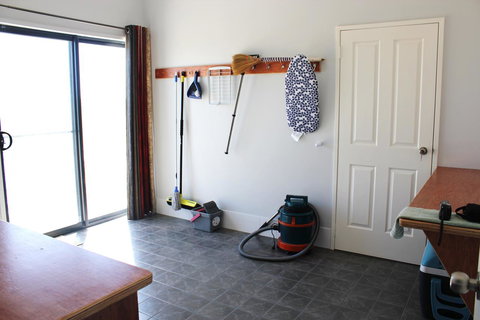 Barnville@Bremer - Hotel NSW 10