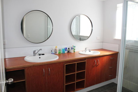 Barnville@Bremer - Hotel NSW 6