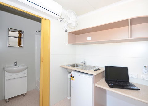 Meekatharra Accommodation Centre - Hotel NSW 9