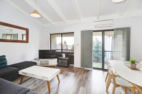 West Beach Lagoon 221 - Stylish Apartment! - Hotel NSW 11