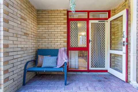 Fremantle Coastal Stay - 1 Bedroom Central Apartment - Hotel NSW 10