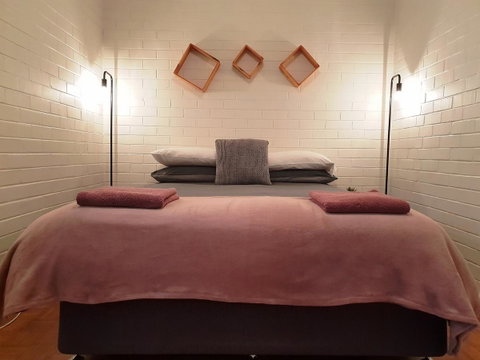 Fremantle Coastal Stay - 1 Bedroom Central Apartment - Hotel NSW 4