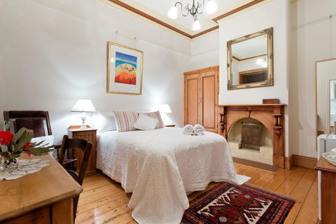 Annie's Victorian Terrace Accommodation Fremantle - Hotel NSW 13