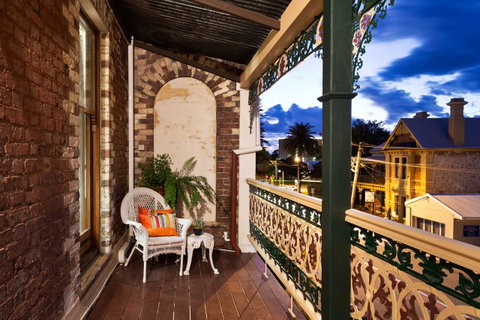 Annie's Victorian Terrace Accommodation Fremantle - Hotel NSW 18